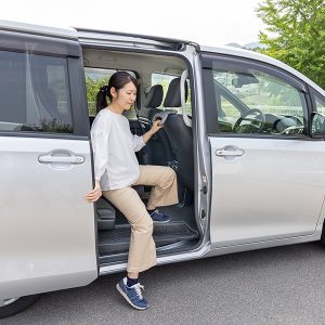 5-乗り降りあんしんハンドル