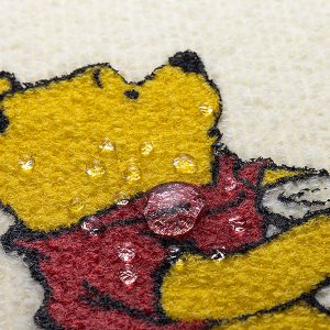 8-おくだけ吸着タイルマット　くまのプーさん　45×45cm　2枚入