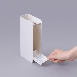 8-びっくり洗濯機のホコリ取りま～す