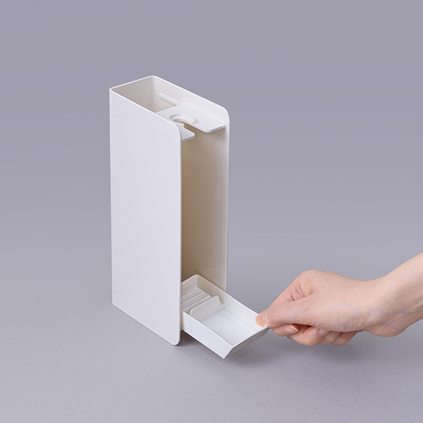 8-びっくり洗濯機のホコリ取りま～す